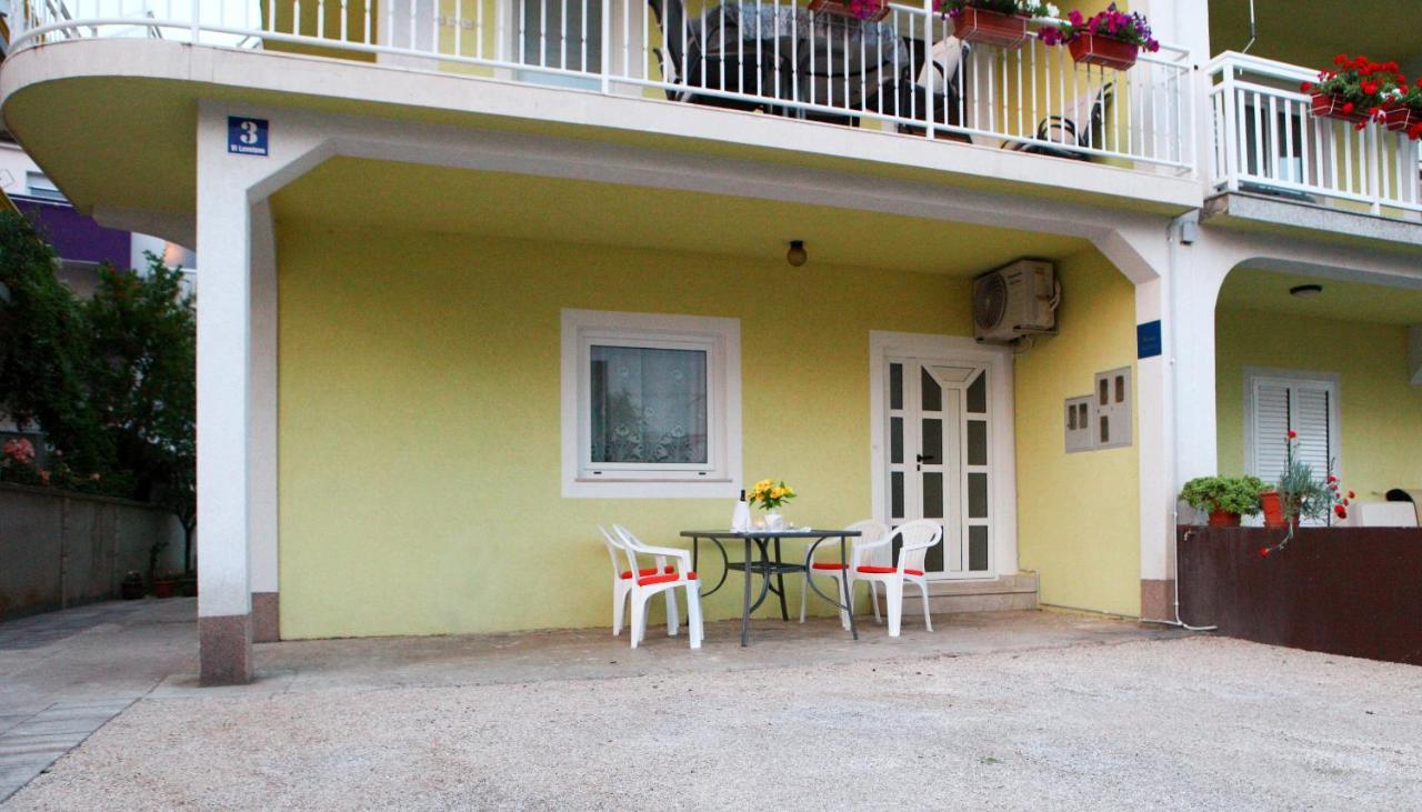 Apartmani Andrej Vodice Esterno foto