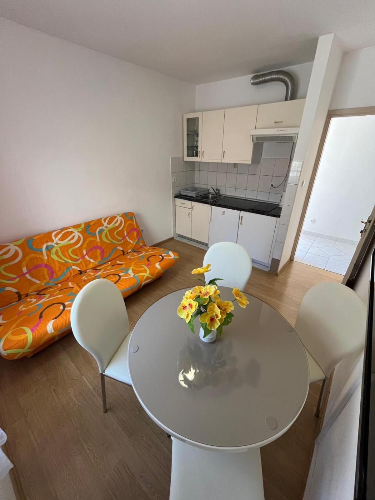 Apartmani Andrej Vodice Esterno foto